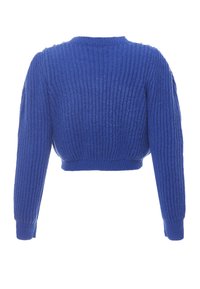 Lyhyt royal sininen neulepaita, jossa on pitkät hihat ja teksturoitu ribbikuvio, nähty takaa.