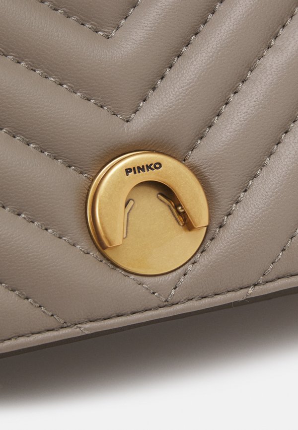 LOVE ONE MINI  - Cross body bag3