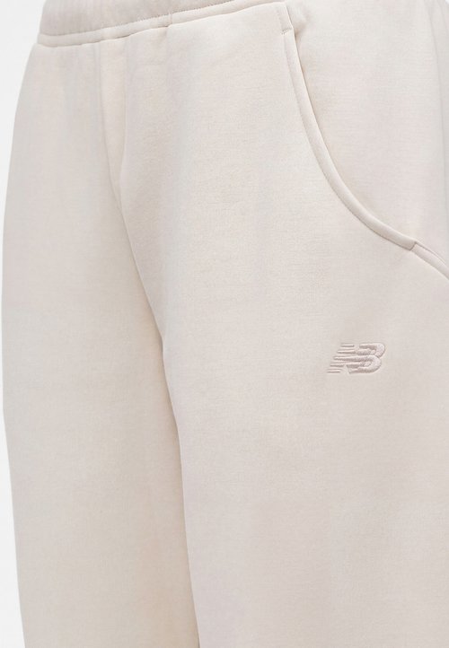 New Balance ATHLETICS CRAFTED FLEECE PANT - Tracksuit bottoms - beige — foto 6