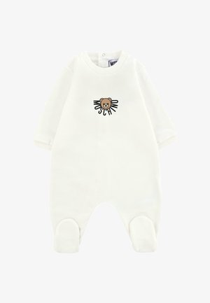 Biały jednoczęściowy kombinezon wykonany z miękkiego materiału, z grafiką misia i nazwą marki "Moschino". Okrągły dekolt i fason ze stopami.