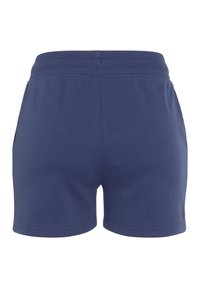 Marineblaue Baumwollshorts mit einem elastischen Bund, ausgestattet mit seitlichen Taschen und einer glatten Textur, die für Komfort und Bewegungsfreiheit entworfen wurden.
