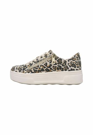 Sneakers w wzór panterki na białej platformie, z złotym zamkiem błyskawicznym i beżowymi sznurówkami. Teksturowany materiał o gładkim wykończeniu.