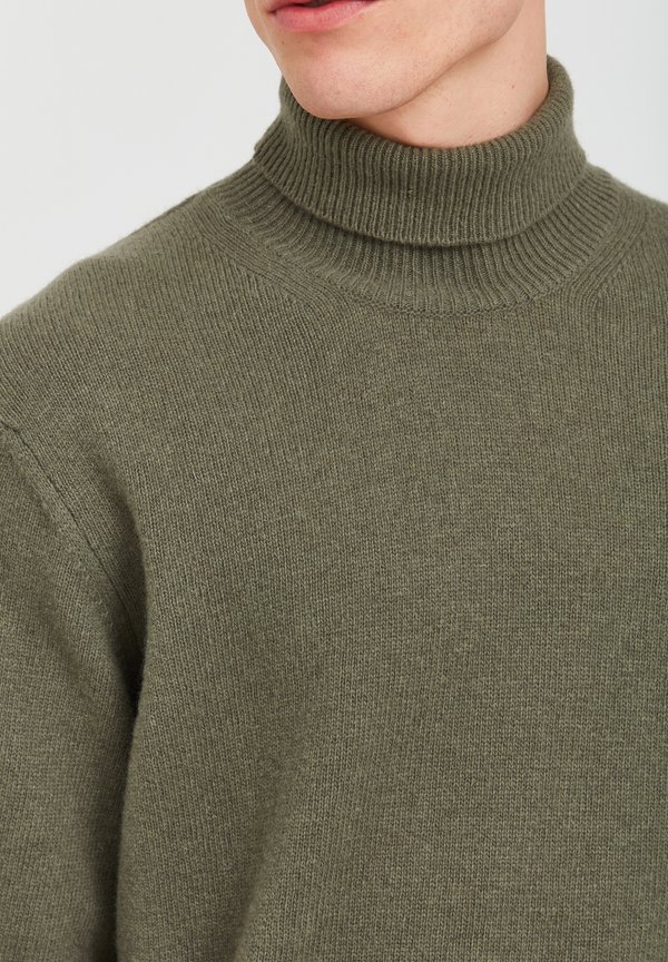 CFKarl - Jumper - olivine melange2