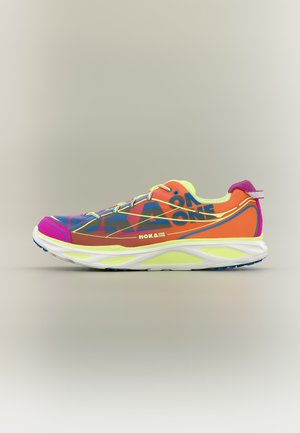 HOKA HUAKA PRO UNISEX - Αθλητικά παπούτσια - fuchsia/neon yuzu