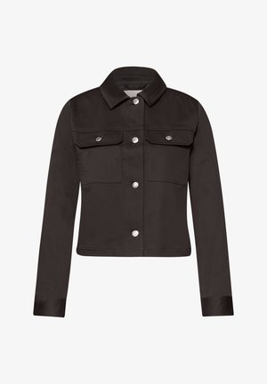 Zwarte cropped jas met lange mouwen, knoopsluiting aan de voorkant, twee klepzakken op de borst en een spitse kraag.