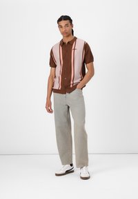 Jacker GRANPA UNISEX - Poloskjorter - brown