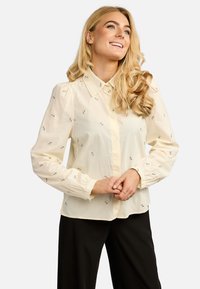 Unausgewählt, ivory rose flower