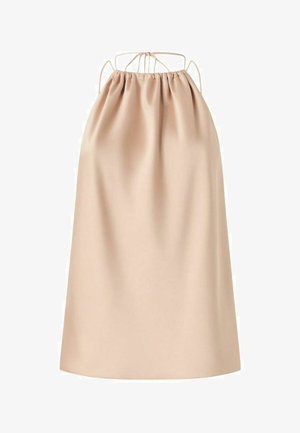 Bež brezrokavna obleka z nabrano odprtino ovratnika in tankimi spaghetti trakovi, zavezani zadaj.