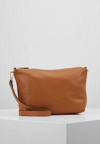 L.CREDI EMBER SET - Handtasche - cognac