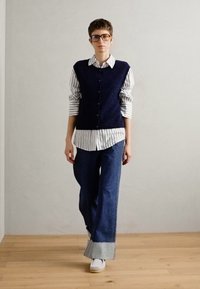 Mos Mosh THORA VEST - Bodywarmer - maritime blue