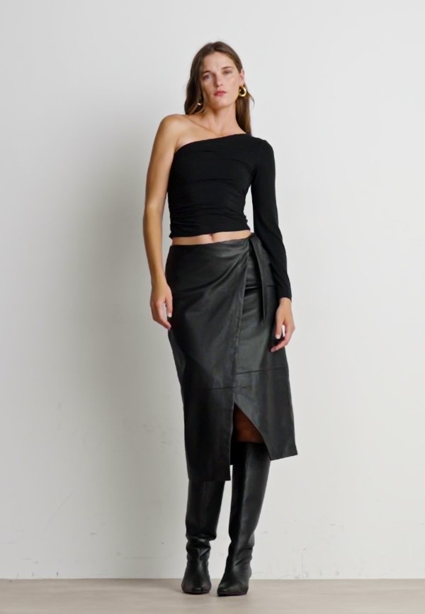 TENCEL ™ CARBON ONE SHOULDER LONGSLEEVE - Print T-shirt4