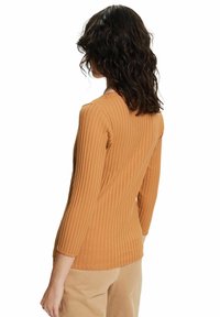 edc by Esprit Longsleeve - cognac