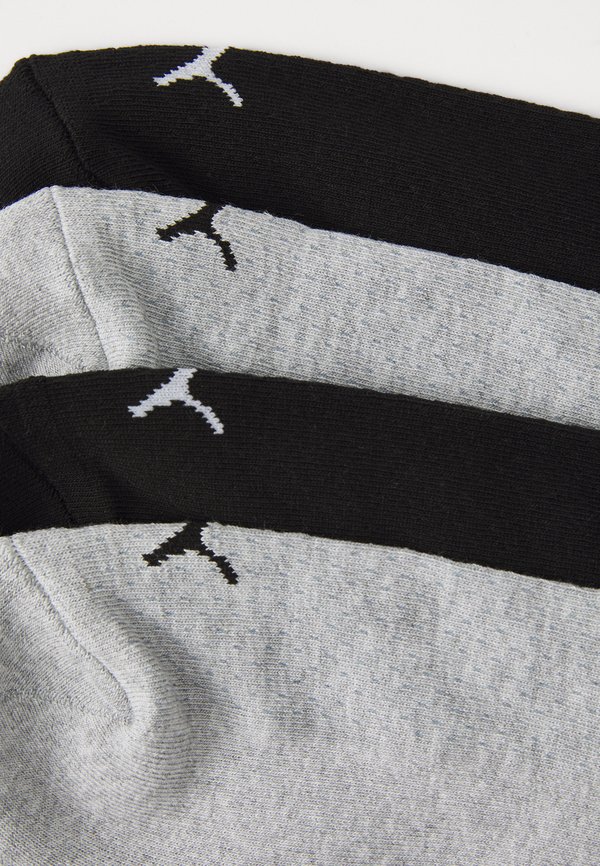 WOMEN CUSHIONED SNEAKER 4 PACK  - Socks2