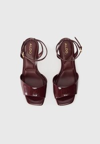 ALDO CHICGLEAM Sandalias de tacón bordo/burdeos