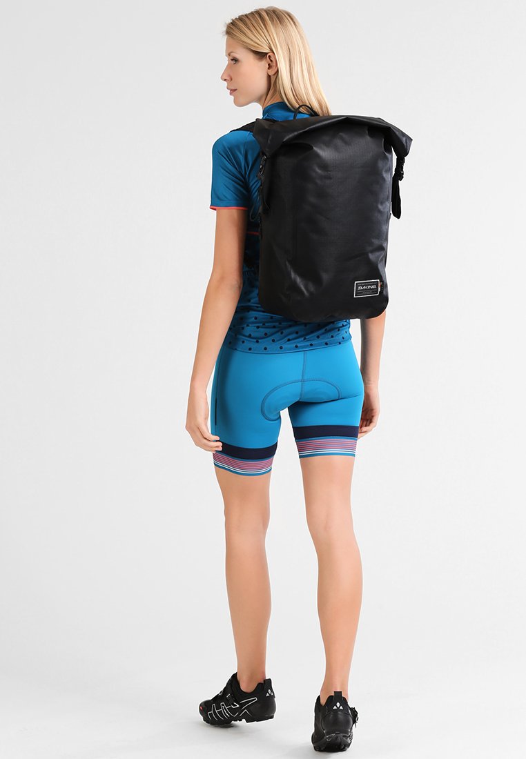 cyclone roll top 32l backpack