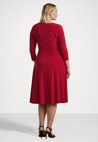 Lauren Ralph Lauren Woman SURPLICE JERSEY DRESS - Φόρεμα από ζέρσεϊ - festive red