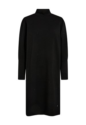 Rochie neagră cu mâneci lungi și guler înalt, având o croială lejeră, sclipiri subtile și manșete ribbate la mâneci.