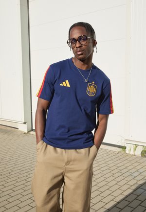 adidas Performance SPAIN FEF DNA TEE - Potiskana majica - dark blue
