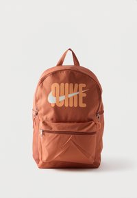 Избран, orange