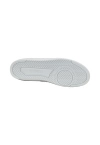 K-Swiss Sneaker-Sohle mit Gummimaterial, Fischgrätenprofil und kreisförmigem Detail, überwiegend weiß mit dezentem Logo.