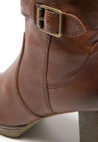 Gabor Botines con plataforma - cognac