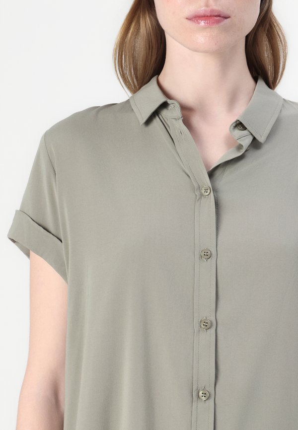 MAJAN SHIRT - Button-down blouse - vetiver2
