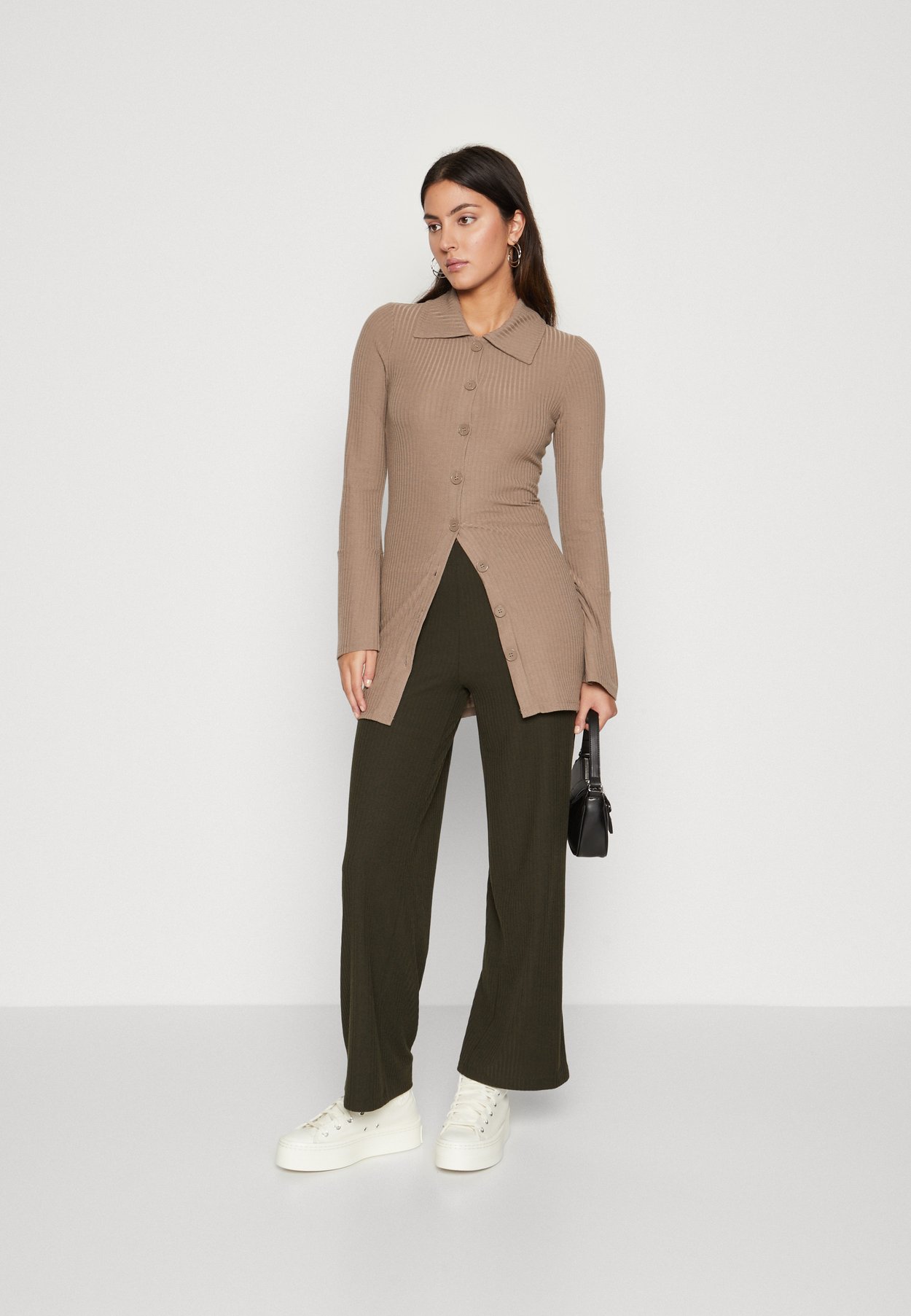 ONLNELLA BUTTON CARDIGAN