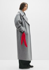 PULL&BEAR SOFT TEXTURE - Klasický kabát - light grey