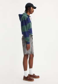 Levi's® 468 LOOSE SHORTS - Pantaloni scurți din denim - bahamas get down