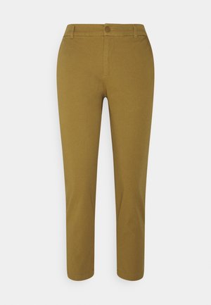 Pantalon slim pour femmes, longueur cheville, vert olive, avec fermeture bouton et zip, passants pour ceinture et sans poches visibles.