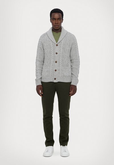 Polo Ralph Lauren BRAD TROUSER - Hlače chino - estate olive