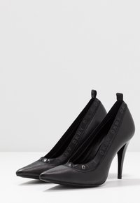 DKNY Escarpins à talons hauts - black