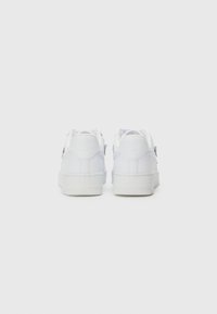 Thumbnail Image 6