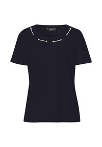 Marineblaues T-Shirt mit kurzen Ärmeln und rundem Halsausschnitt, ausgestattet mit dekorativen silbernen Hardware-Akzenten und einem glatten Baumwollmaterial.