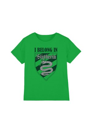 Green t-shirt with black and gray Slytherin crest and text "I BELONG IN Slytherin" on the front.