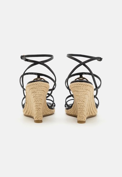 Tory Burch CAPRI MILLER - Sandales compensées - black/gold