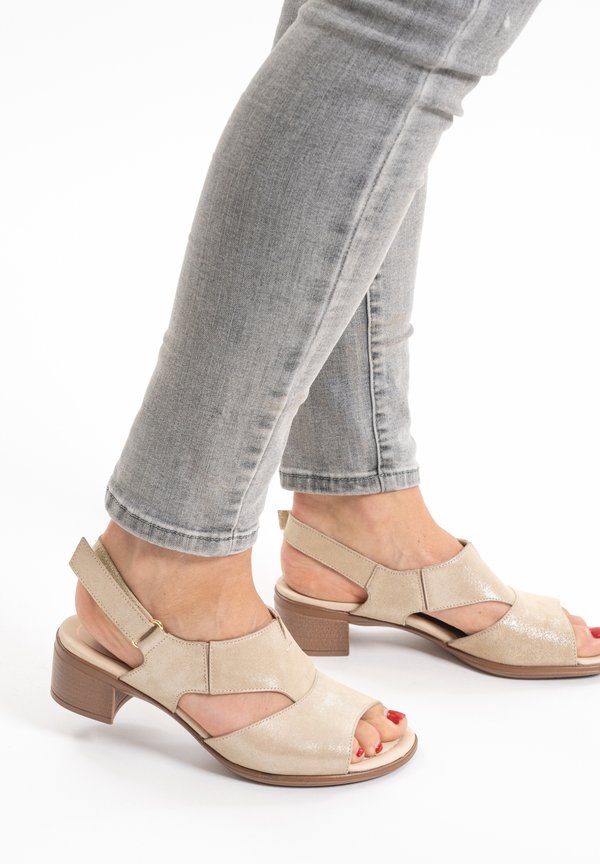 Riemensandalette - sand