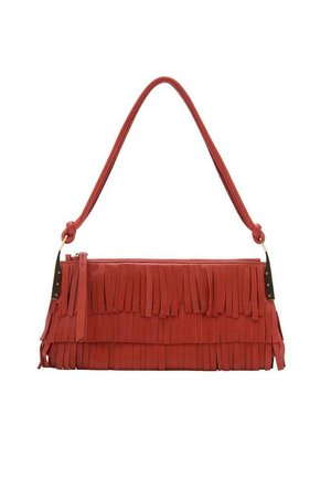 Borsa in pelle rossa con design frangiato, chiusura con zip e tracolla. La borsa presenta una texture liscia e accenti metallici in contrasto.