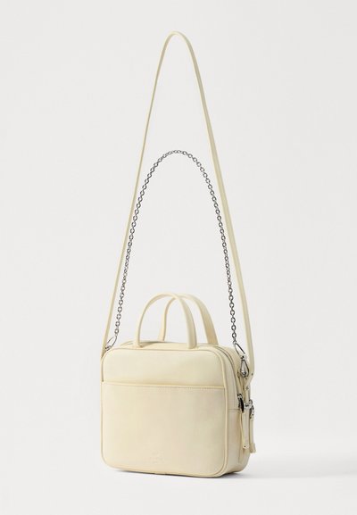 WEEKEND MaxMara TEAK - Rokassoma - white