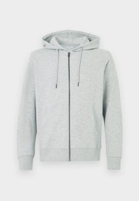 Sweat à capuche zippé gris clair avec cordon de serrage à la capuche et poches avant, présenté sur un fond blanc uni.