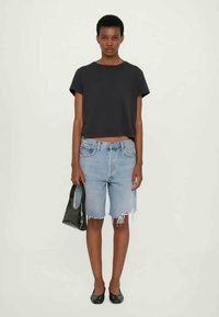 Agolde INDRA SHORT - Τζιν σορτς - light blue