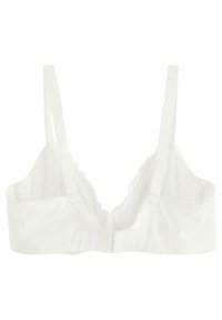 Hvid bralette lavet af blødt stof, med justerbare stropper, en blondekant omkring halsudskæringen og en hægte- og øjelukning i ryggen.