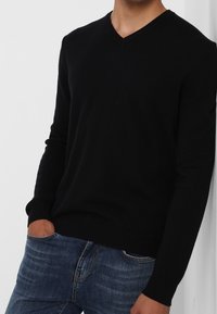 United Colors of Benetton Stickad tröja - black