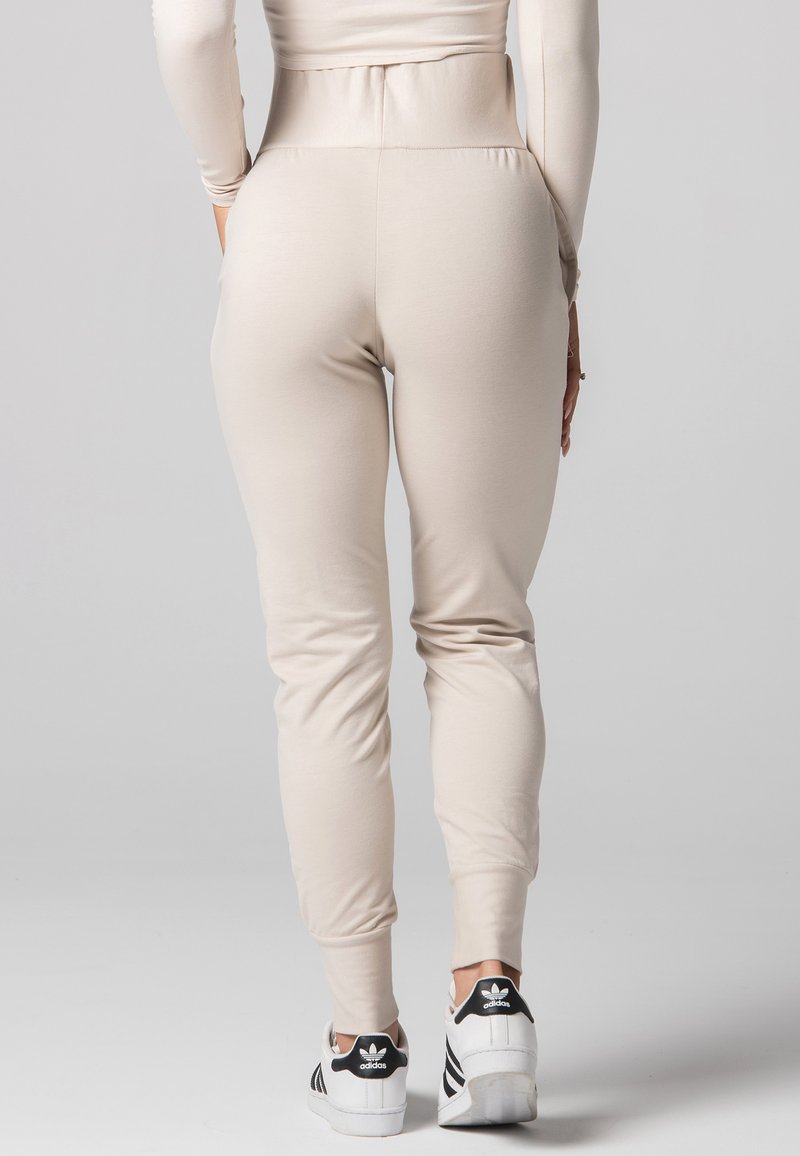Damen Sportbekleidung | carpatree BELLE SWEATPANTS Jogginghose beige - LR49410 Damen Sportbekleidung | carpatree BELLE SWEATPANTS Jogginghose beige - LR49410
