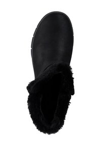 Bottes noires à la cheville avec un extérieur lisse et une doublure douce et duveteuse au niveau du col. Présentent un orteil rond et une semelle en caoutchouc texturée.