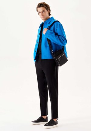 SILVAN - Trainers - black