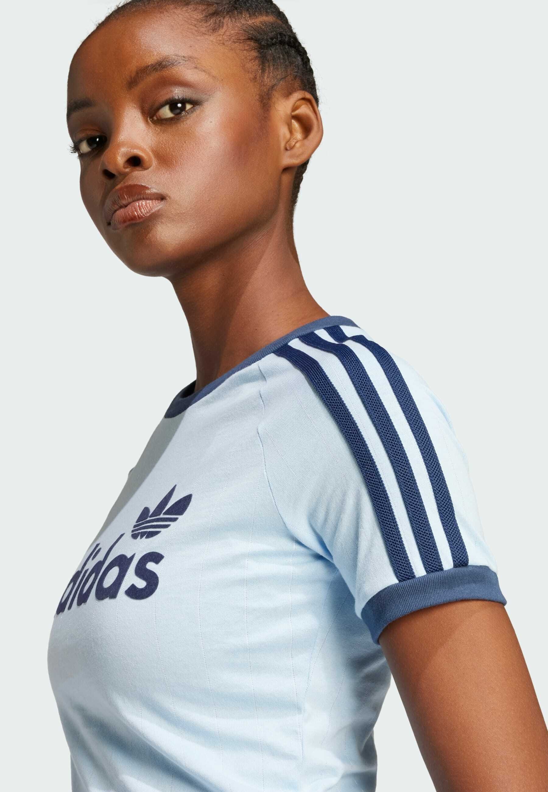 Tシャツ・カットソー Adidas Linear Cali Graphic T-Shirt Off White Night Indigo T-shirts adidas Linear Graphic Cali Tee Off White/ Night
