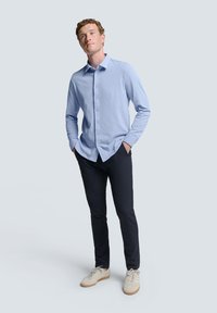NO EXCESS TIMELESS BASICS - Overhemd - light blue