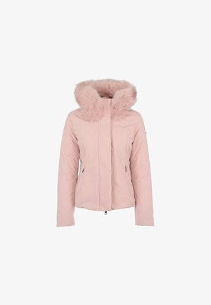 Jasnoróżowa kurtka puchowa z kapturem z sztucznego futra, z zamykanymi na zamek kieszeniami po bokach oraz dopasowanym krojem z pionowymi szwami. Gładka tekstura.