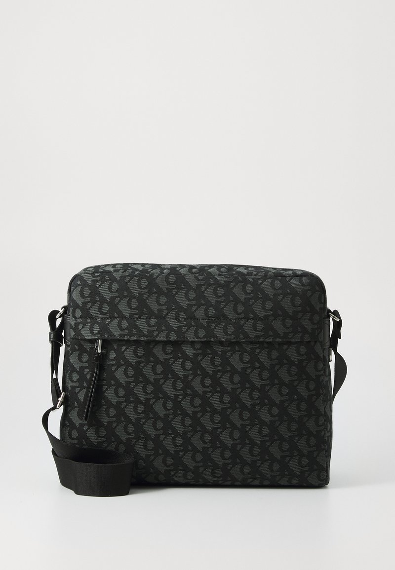 Calvin Klein Jeans LOGO ZIP FLIGHT BAG - Laptop bag - black - Zalando